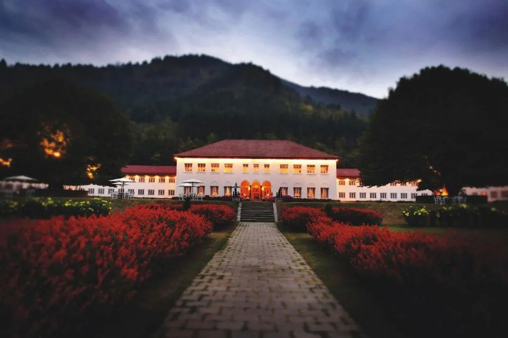 The LaLiT Grand Palace Srinagar - Kashmir hotel accommodation by TDI Holiday Ventures